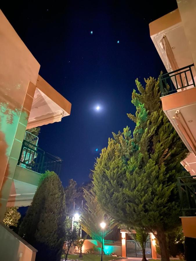 Alexandra Apartments Nikiti  Exterior photo